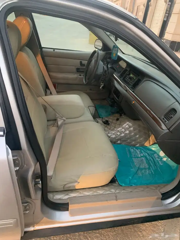 مخزن ممشي قليل في قمه نظافه بلد 5