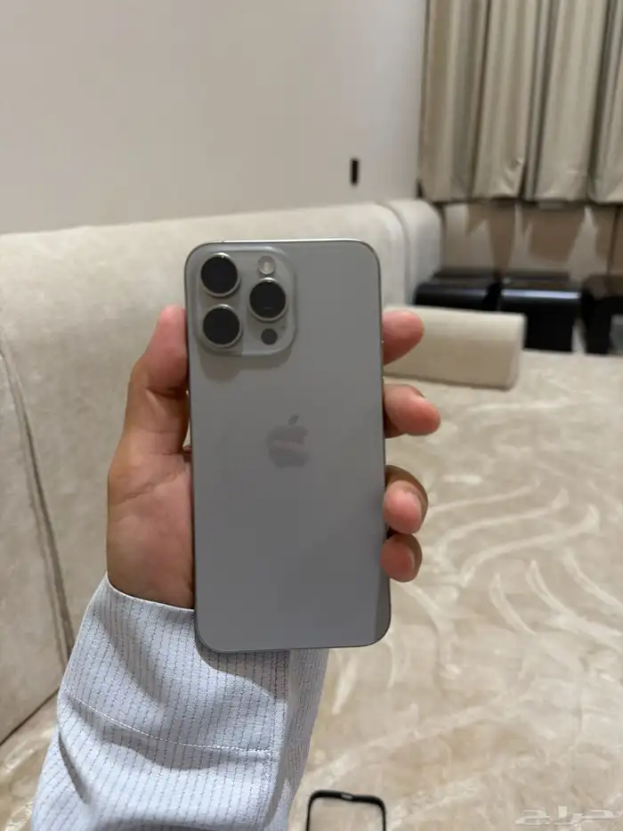 جوال ايفون 15 برو ماكس تيتانيوم نظيف 0