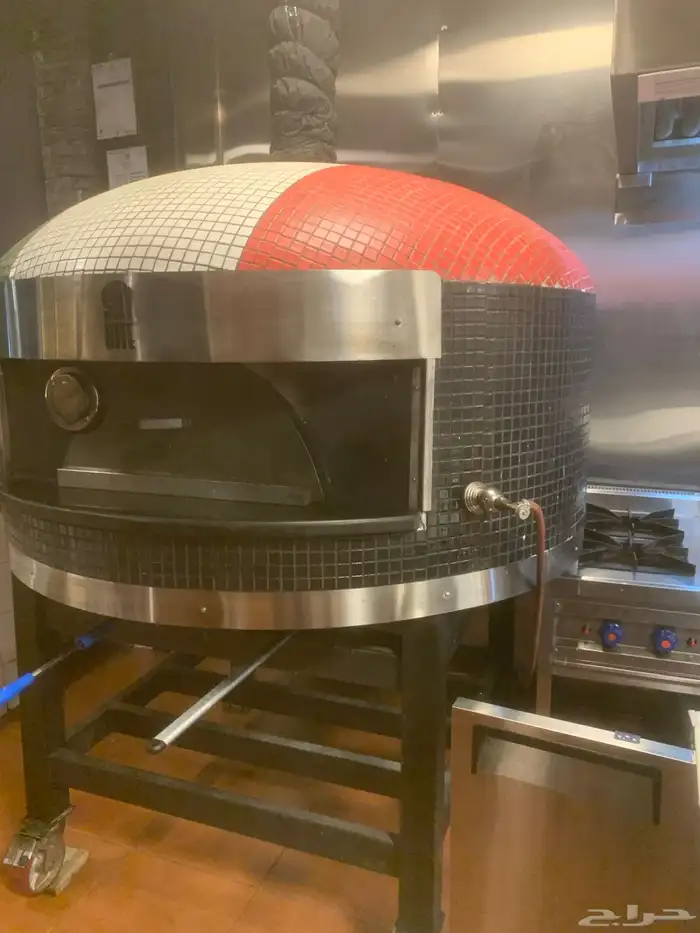 فرن بيتزا ايطالي بحاله جيده جداا جداا للبيع لاعلي سوم 1