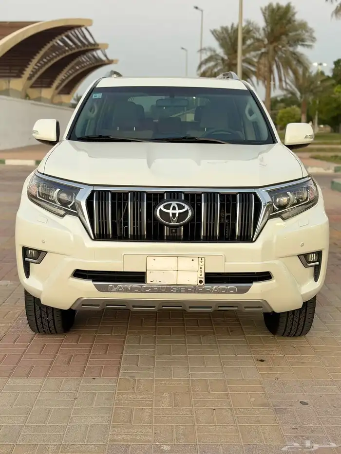 برادو 2023 فل كامل للبيع ممشا قليل 5