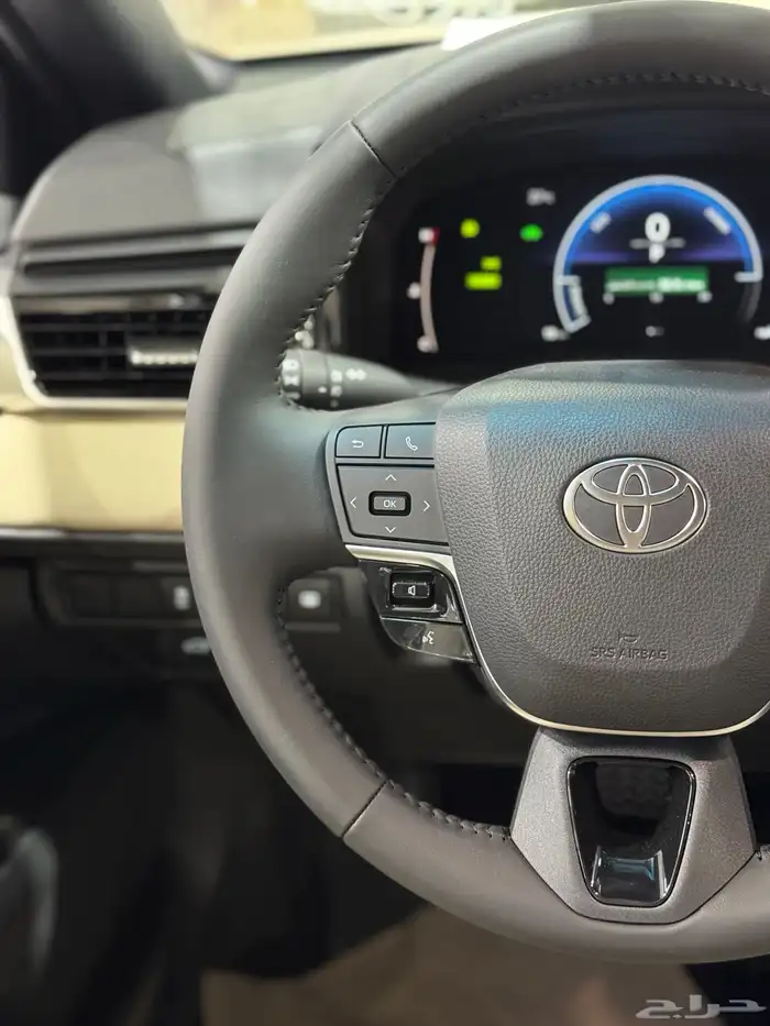 تويوتا   كامري E-PLUS هايبرد 2025 جديد 107.850 شامل 20