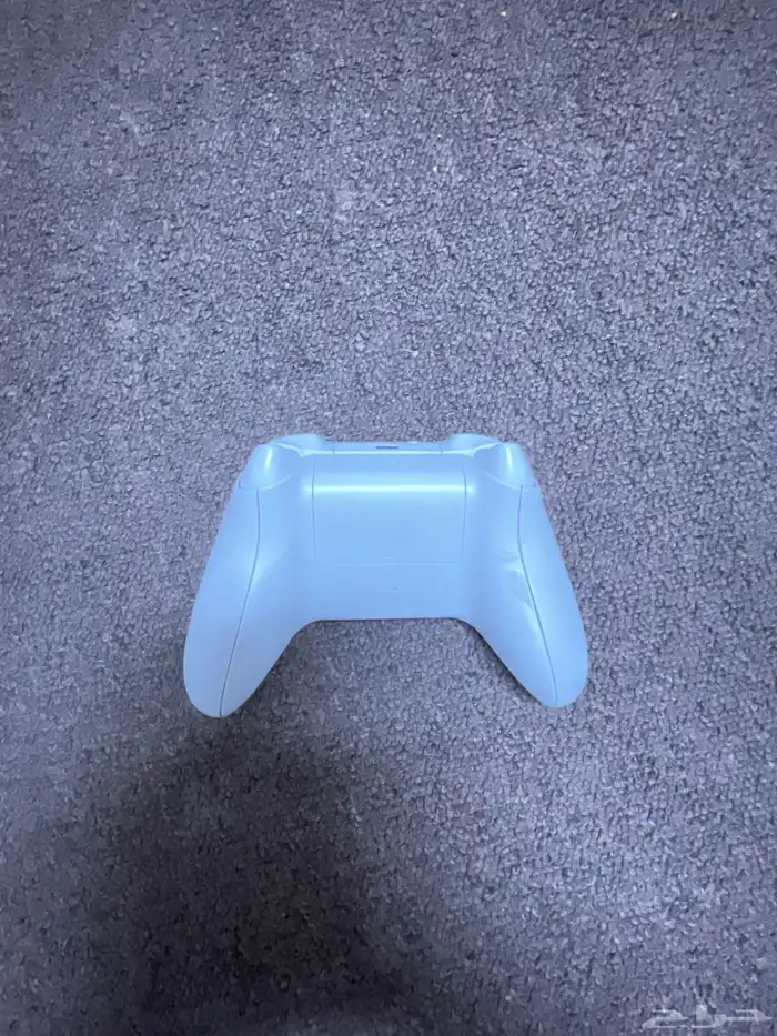 اكس بوكس نظيف واليد معه على السوم 5