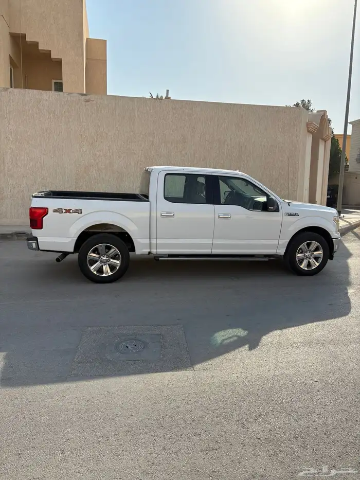 F150. دبل XLT 0