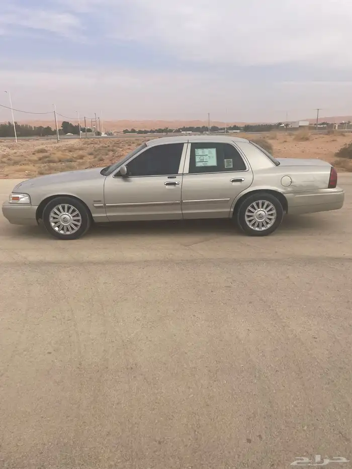 للبيع فورد ماركيز 2010 2