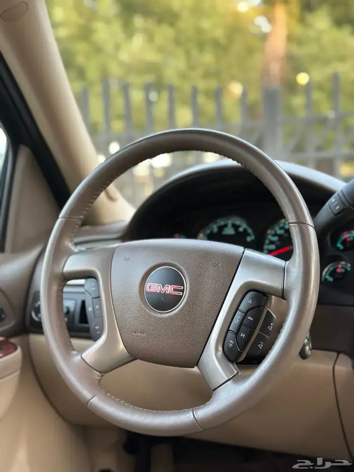 جمس يوكن SLT موديل 2013 سعودي فل كامل بدون دبل 16