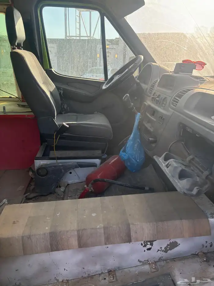 مرسيدس فان 2001 ايس كريم 6