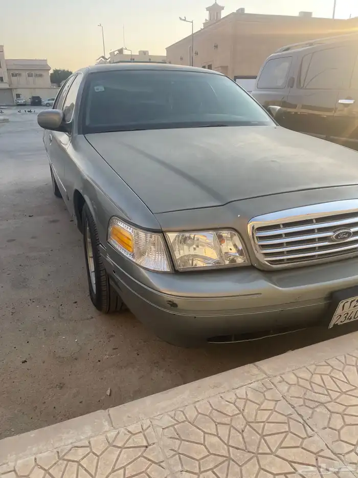 فورد فكتوريا 1