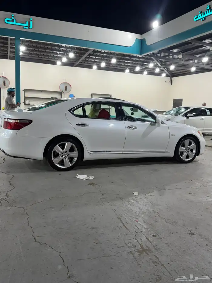 لكزس LS460 مديل2008 قمه النظافه 2