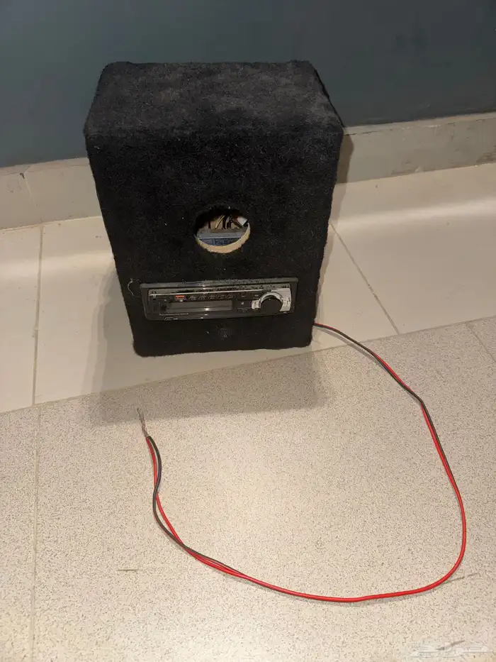 سماعات دباب عجيب للبيع صوتها عالي وممتاز وفيه بلتوث 0