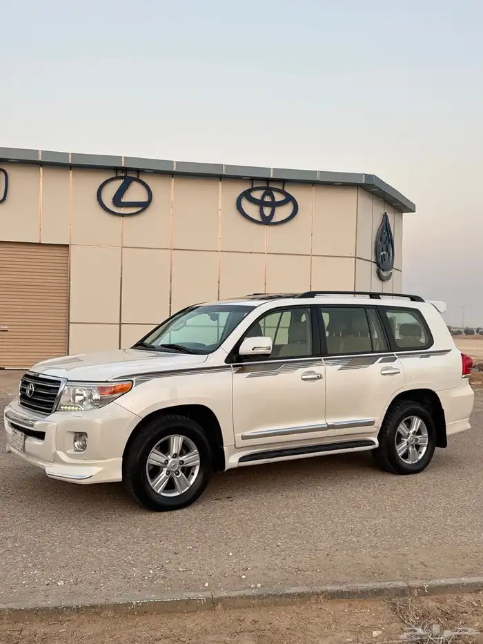 جيب صالون جكسار 2014 خليجي 7