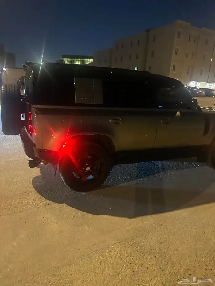 ديفندر 2022 p400 110 14