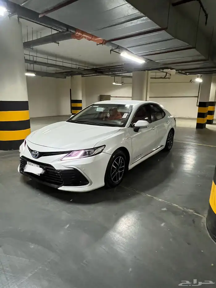 كامري 2022 هايبرد 32