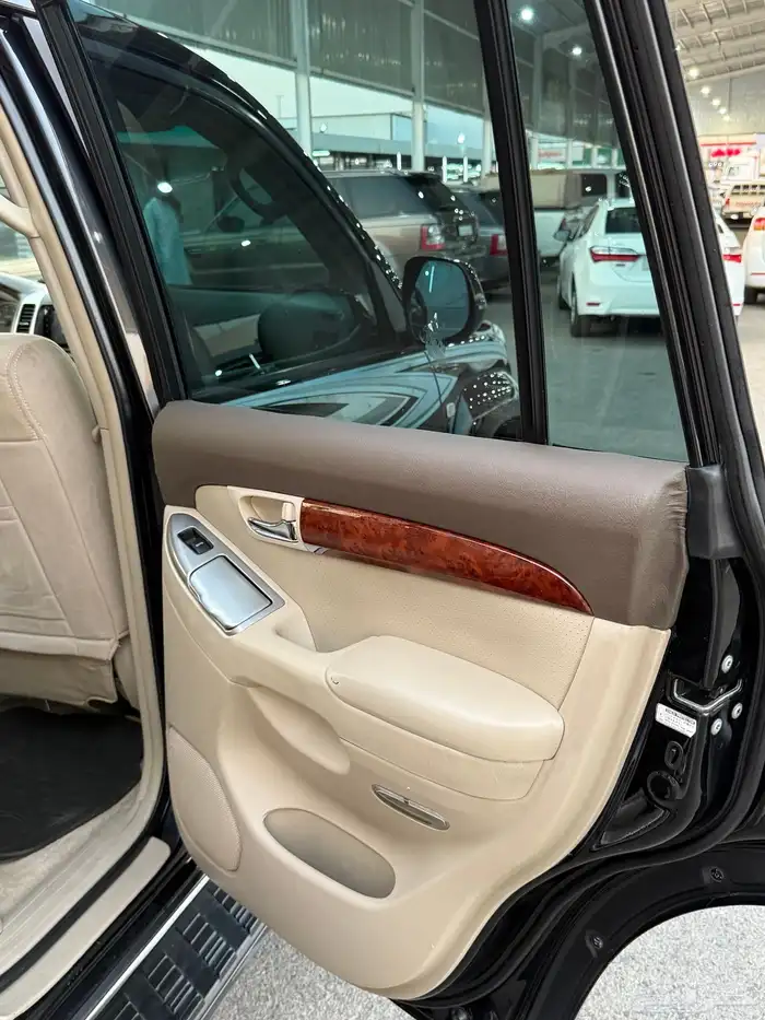 تويوتا برادو 2009 فل كامل 6سلندر 17