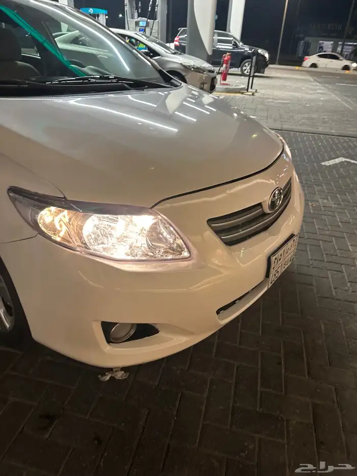 للبيع كورلا 2010 8
