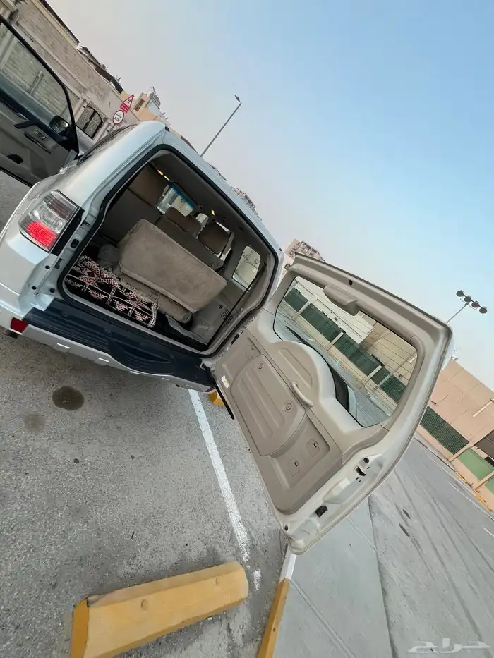 للبيع باجيرو 10