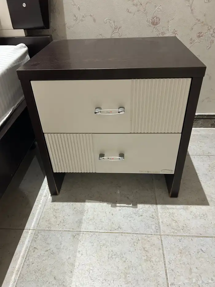 غرفة نوم للبيع 1