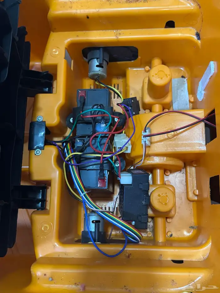 سيارة اطفال كهربائيه 6