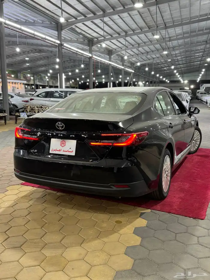 تويوتا   كامري LE فتحة بنزين 2025 جديد 122.450 شامل 5