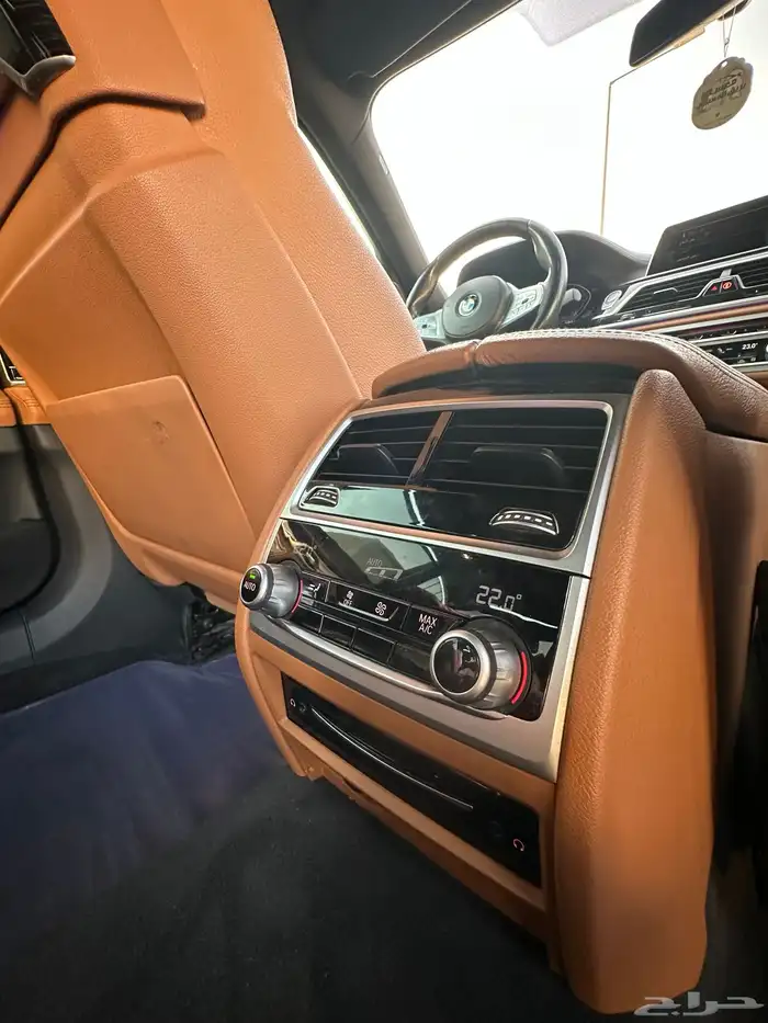 بي ام دابليو 2021 13