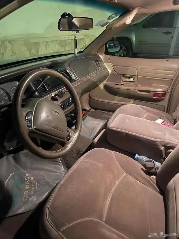 فورد فكتوريا 5