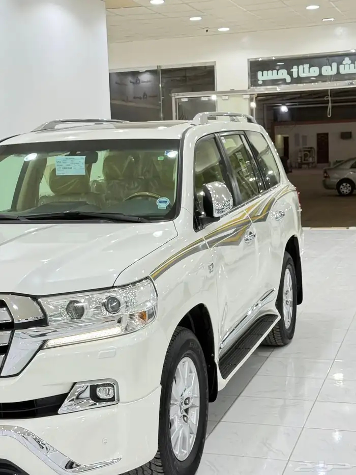 في اكس ار 2016 رقم 1 10