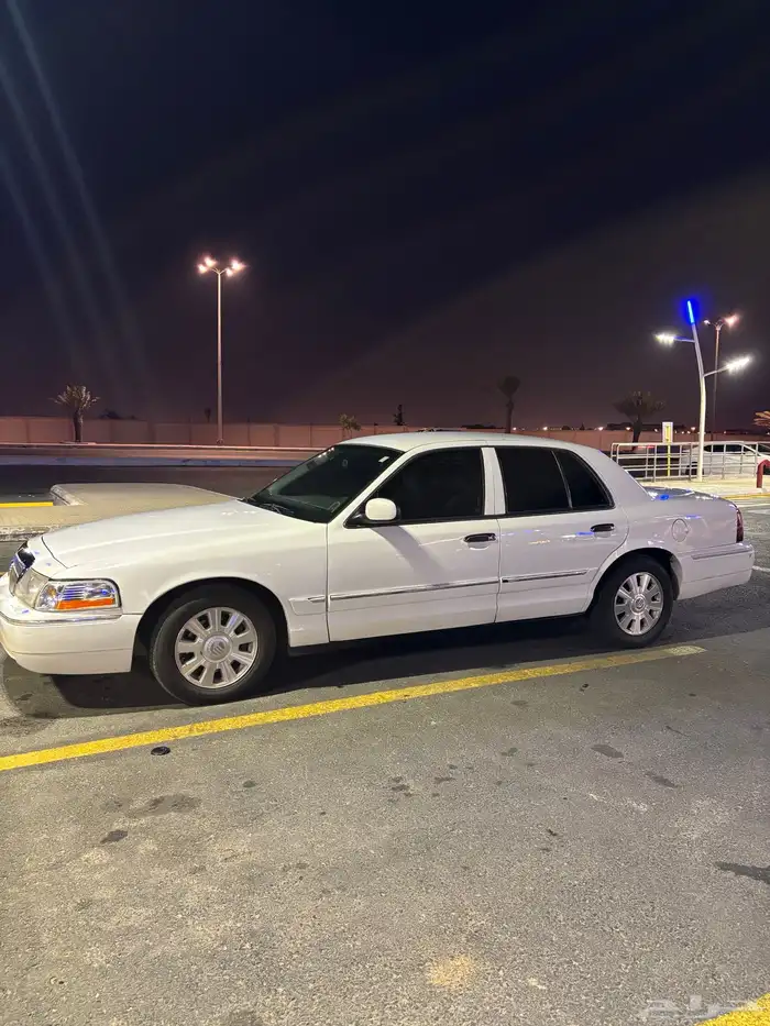 فورد 2004 ماركيز سعودي 1