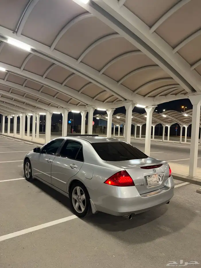 هوندا اكورد 2006 V6 قير عايدي 25