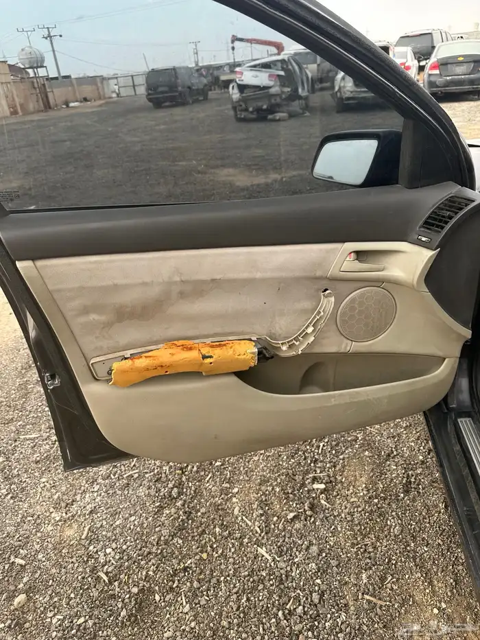 كابرس مديل 2008 مسقط داخليه مقلوب 2013 للبيع قطع غيار 4