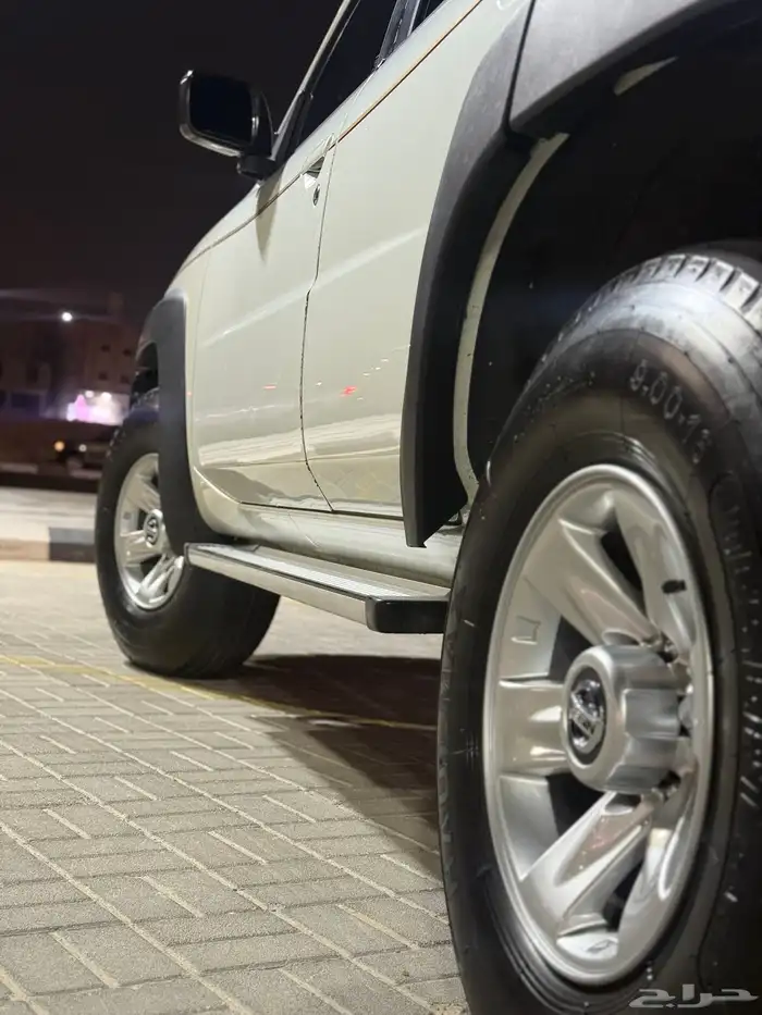 للبيع بترول بدي وكاله بمحل لوحه مميزه 11