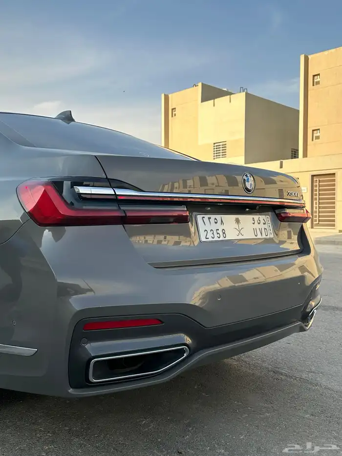 بي ام دابليو 2021 6