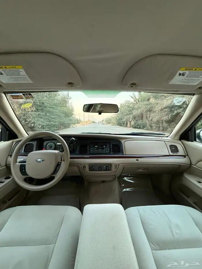 فورد كراون فكتوريا 2011 كحلي سعودي شد بلد عداد قليل 74