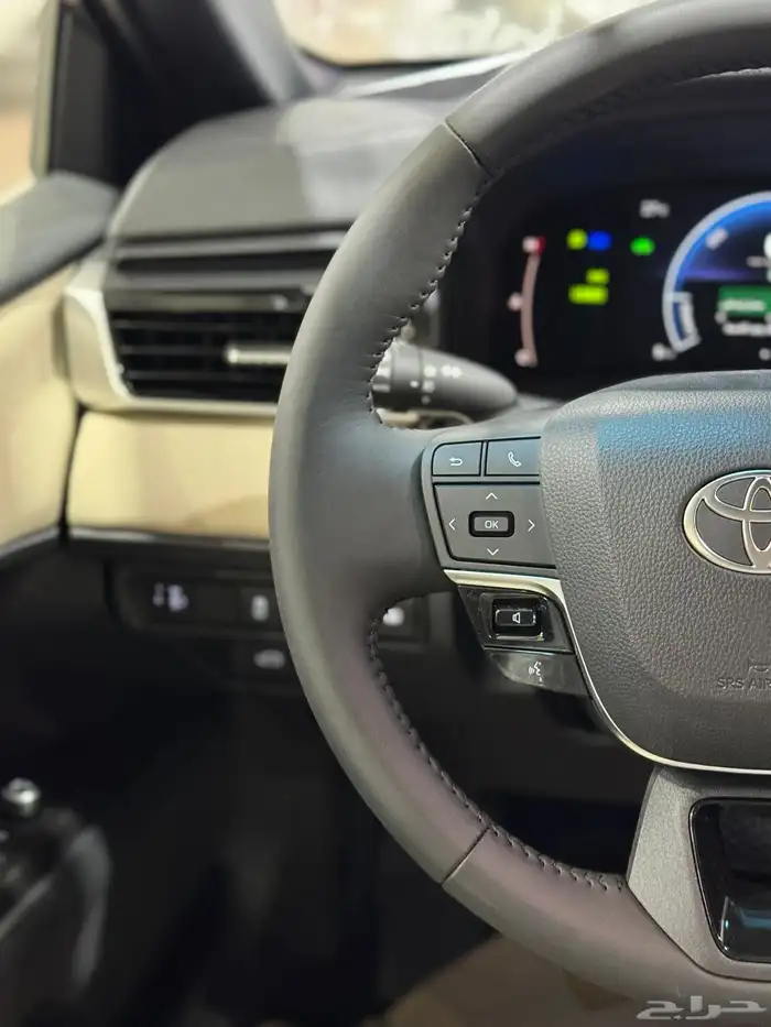 تويوتا   كامري LE هايبرد 2025 جديد سعودي 113.850 شامل 20