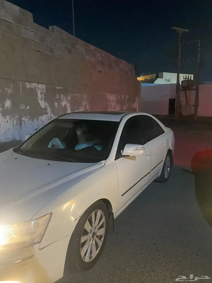 سونتا 2010 نص فل العداد مفصول تقريبا حول 200 وشوي 1