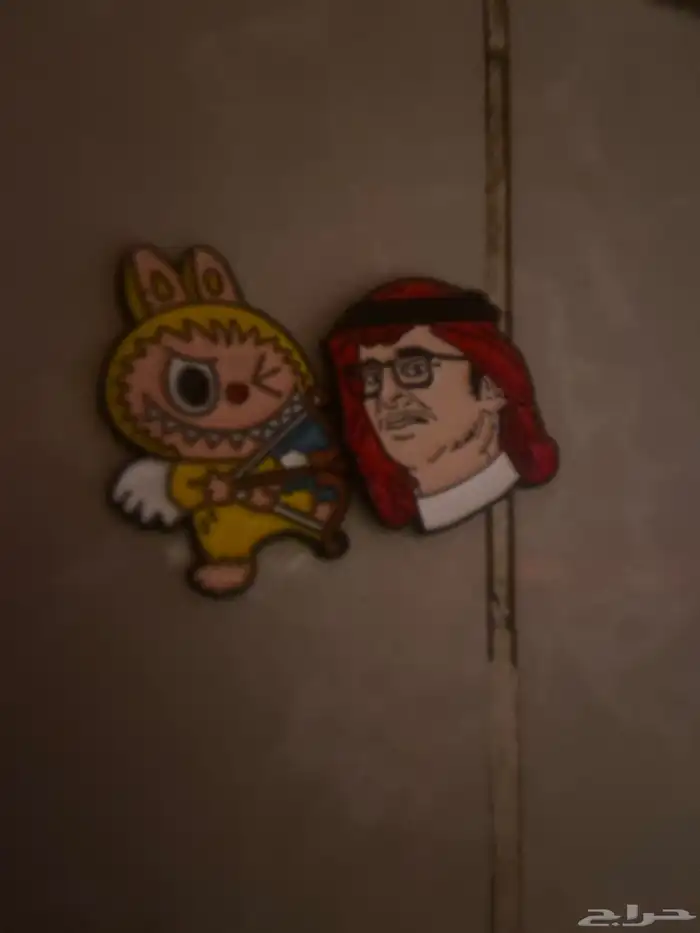 ملصقات جوال سعره 50 بس 0