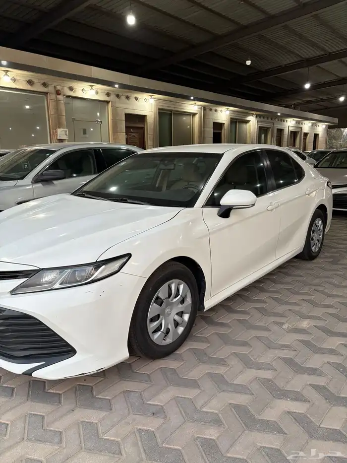 كامري 2020 مرفق معها مجموعة كوامري مخزنه 4