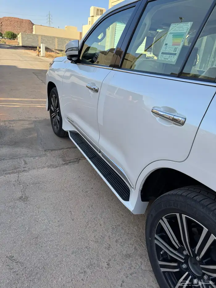 جيب لكزس مخزن 2018 9