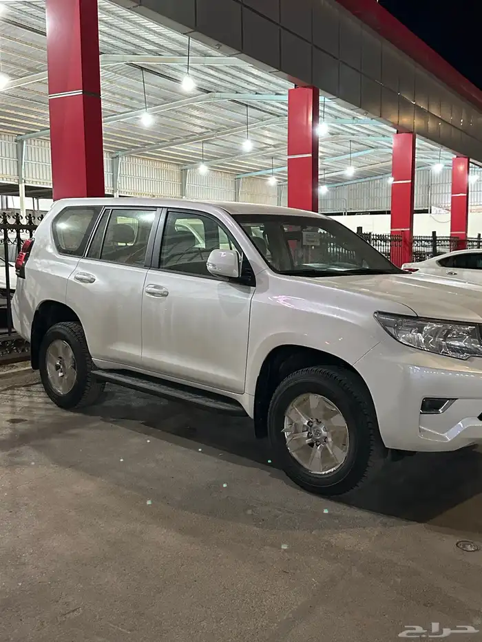 برادو 2023 ديزل TX1 بسعر 205.000 13