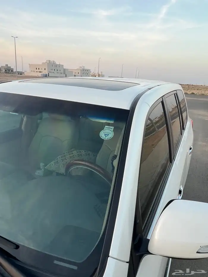 للبيع. جكسار 2014 32