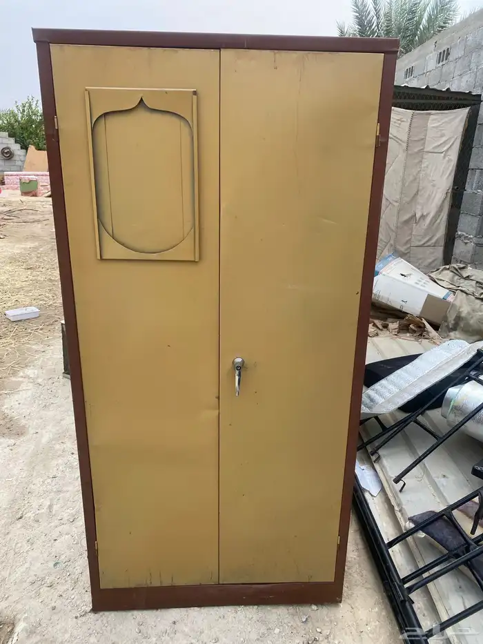 دولاب حديد نضيف 1