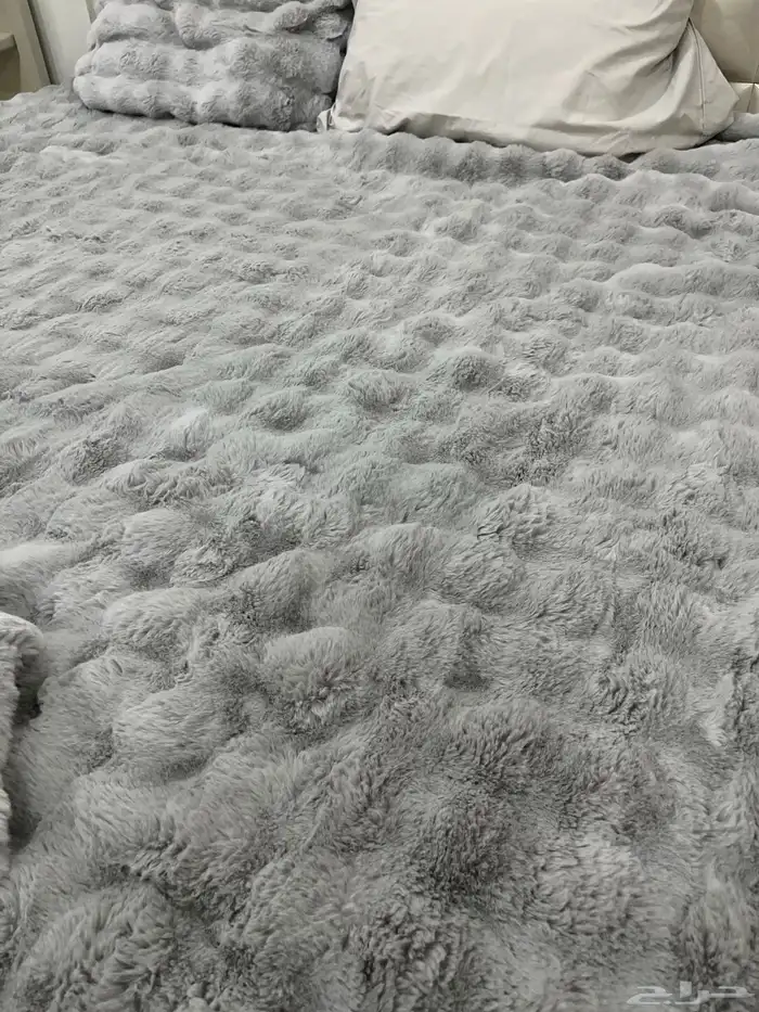 مفرش سرير نفرين فرو جديد مع بطانيتان قطن من اورنج 9