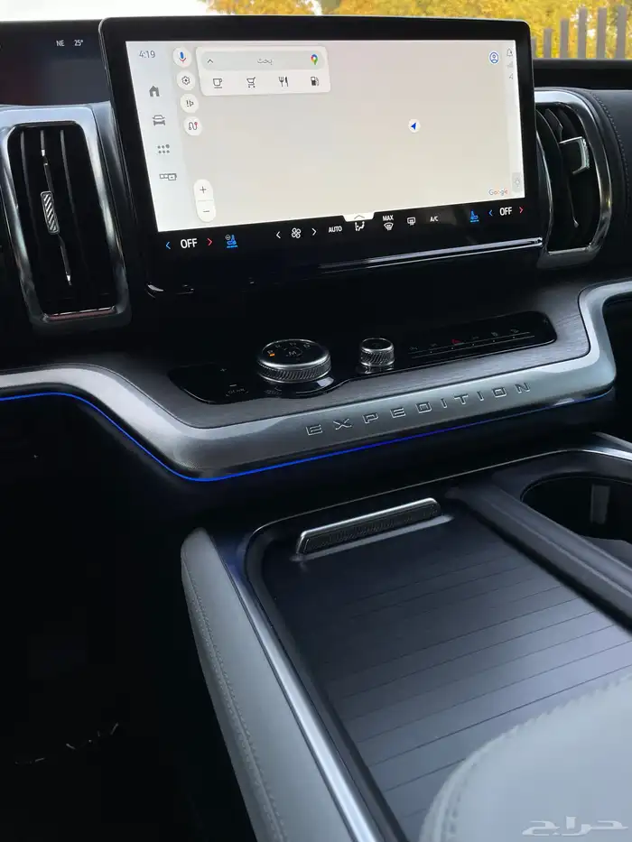 فورد اكسبديشن بلاتينيوم 2025 فل كامل بحالة الوكاله 9