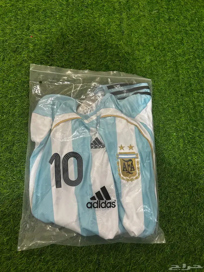 تيشيرت برشلونة 13