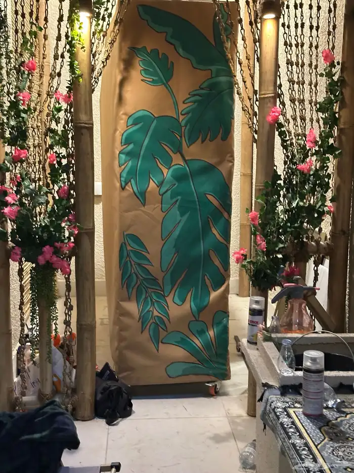 رسام جداريات 0