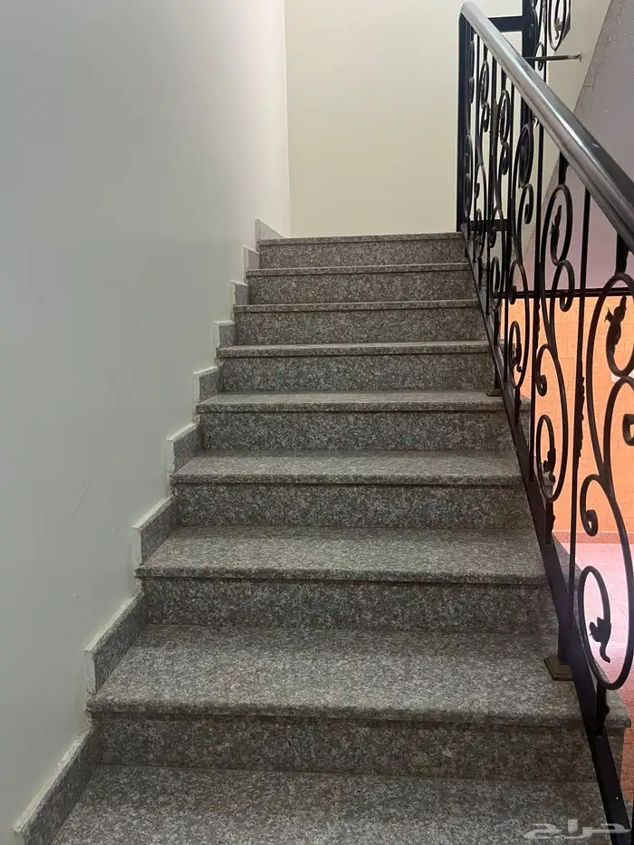 شقة في فيلا مدخل خاص حي بدر 2