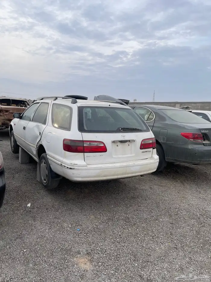 كامري 2000 البيع قطع غيار 0