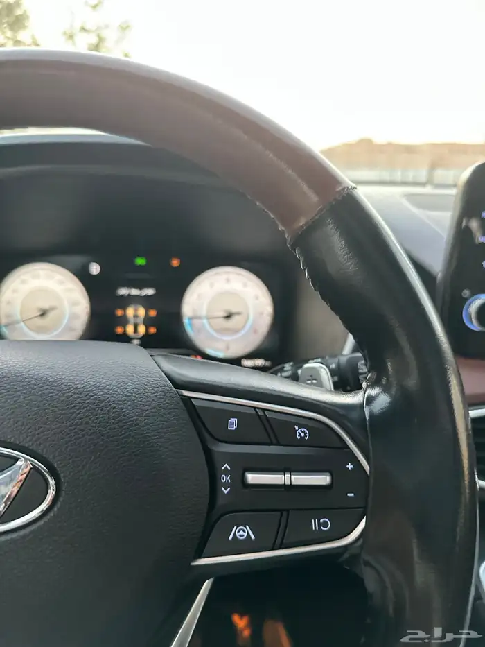 هونداي سنتافي موديل 2021 سعودي فل كامل اعلئ فئة 7 مقاعد 26