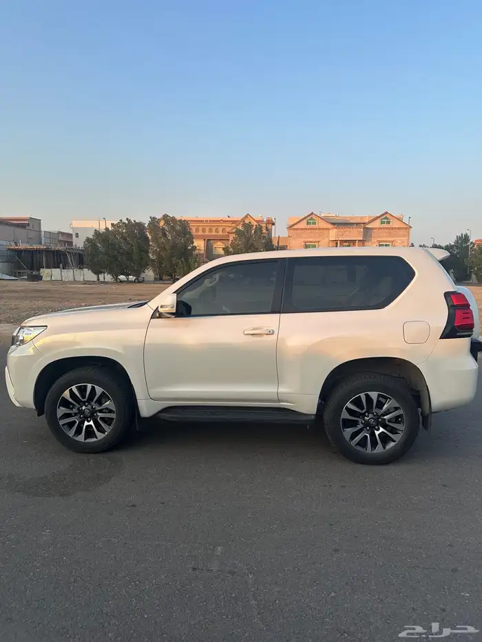 تيوتا برادو ثلاث ابواب نادر 2023 ممشا قليل 3