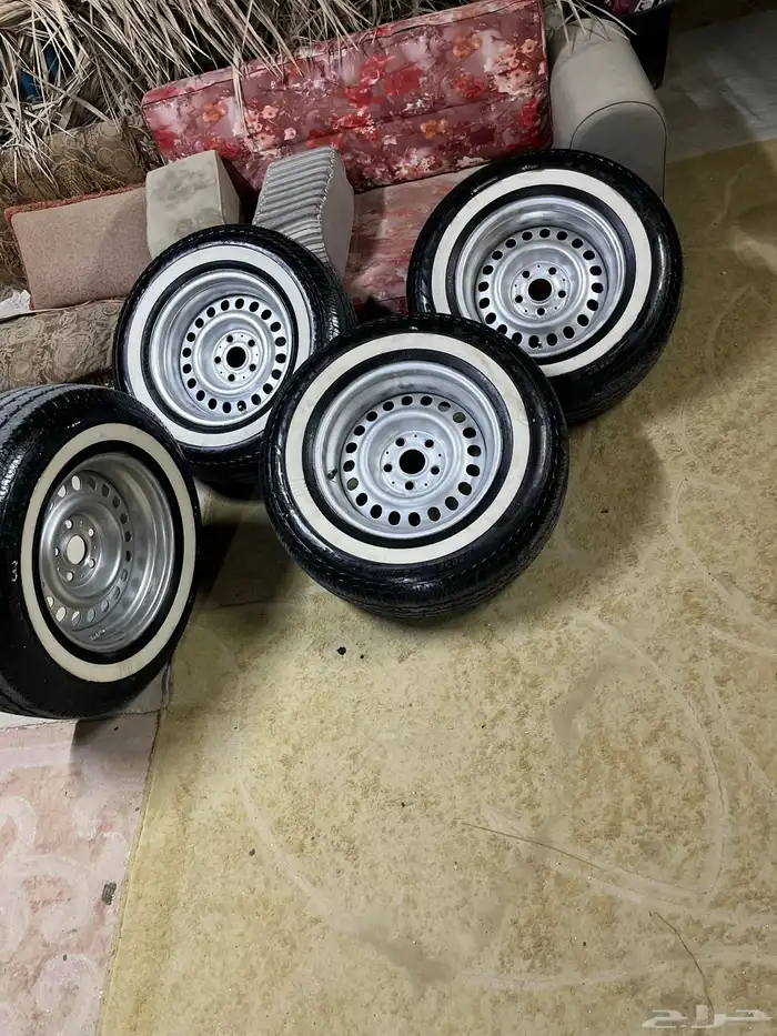 كفرات هيلوكس معه جنوط 0