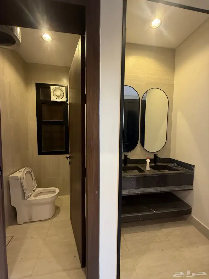 للبيع شقق ارضيه ببايكة سيارة وشقق علويه في ابها حي المنسك 6