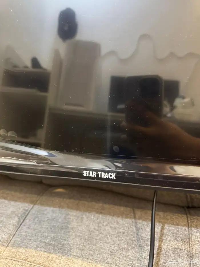 شاشه 32 بوصه STAR TRACK 1